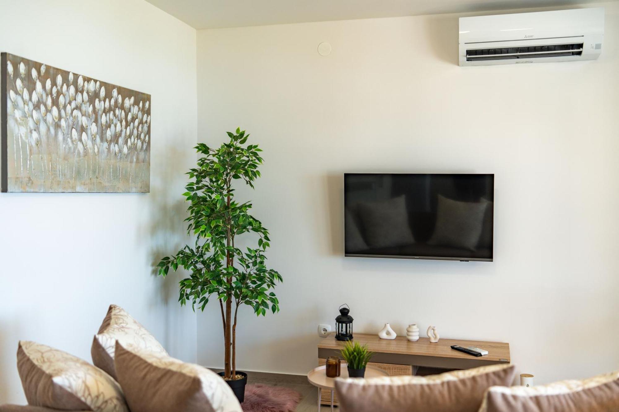 Apartman Petra S Pogledom Na More Banjol Buitenkant foto
